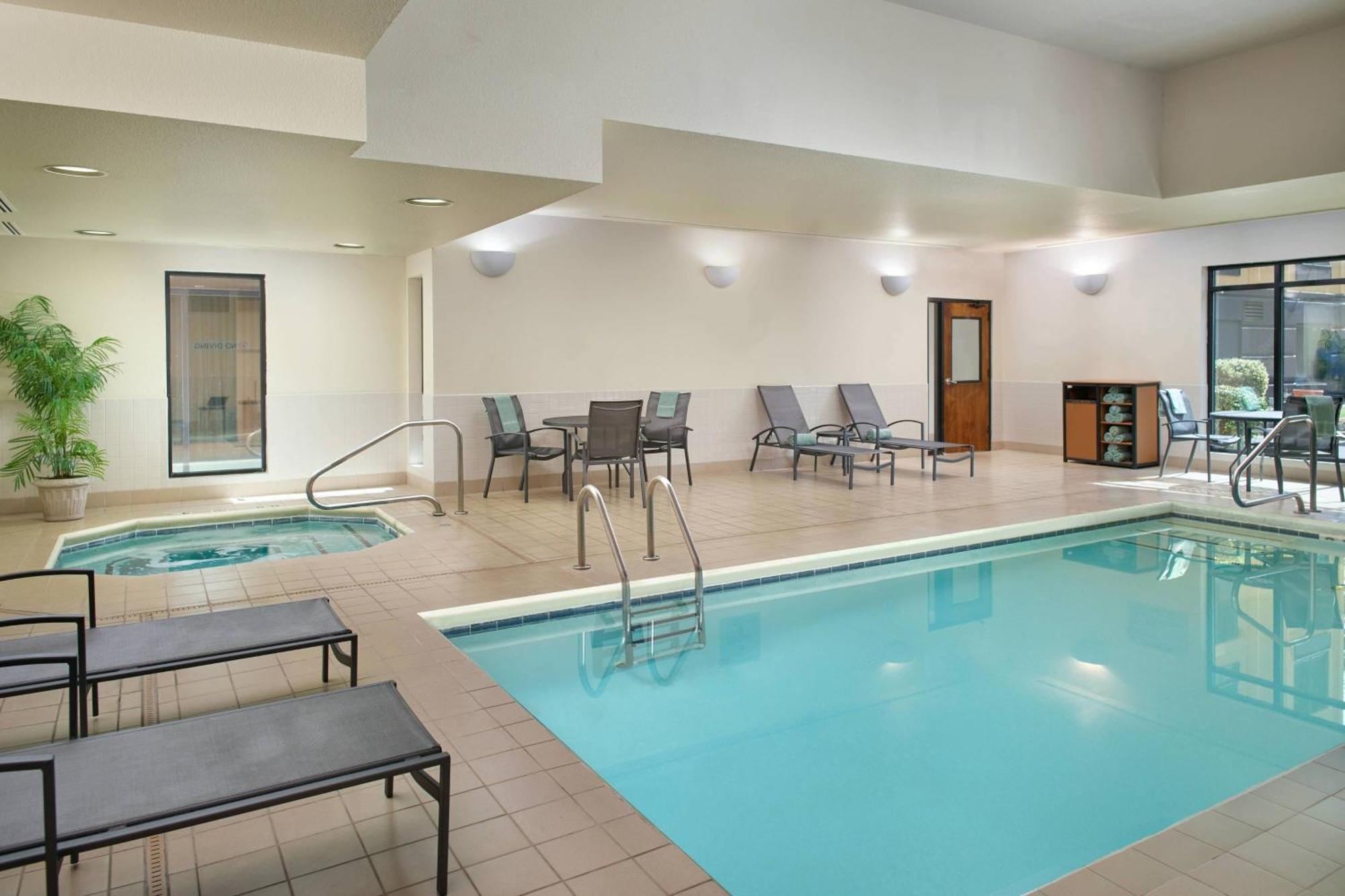 Fairfield By Marriott Inn & Suites Asheville Outlets Exterior photo