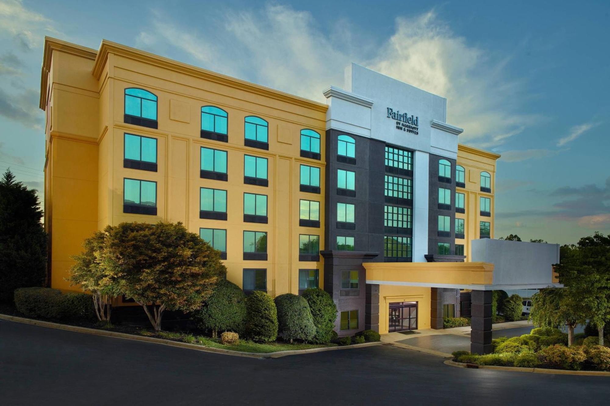 Fairfield By Marriott Inn & Suites Asheville Outlets Exterior photo