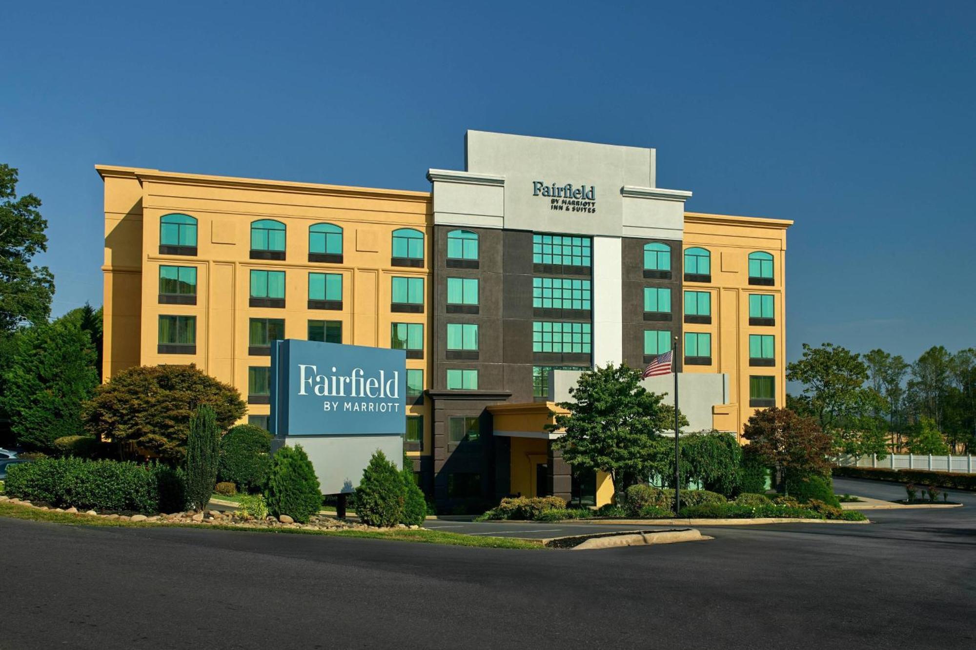 Fairfield By Marriott Inn & Suites Asheville Outlets Exterior photo