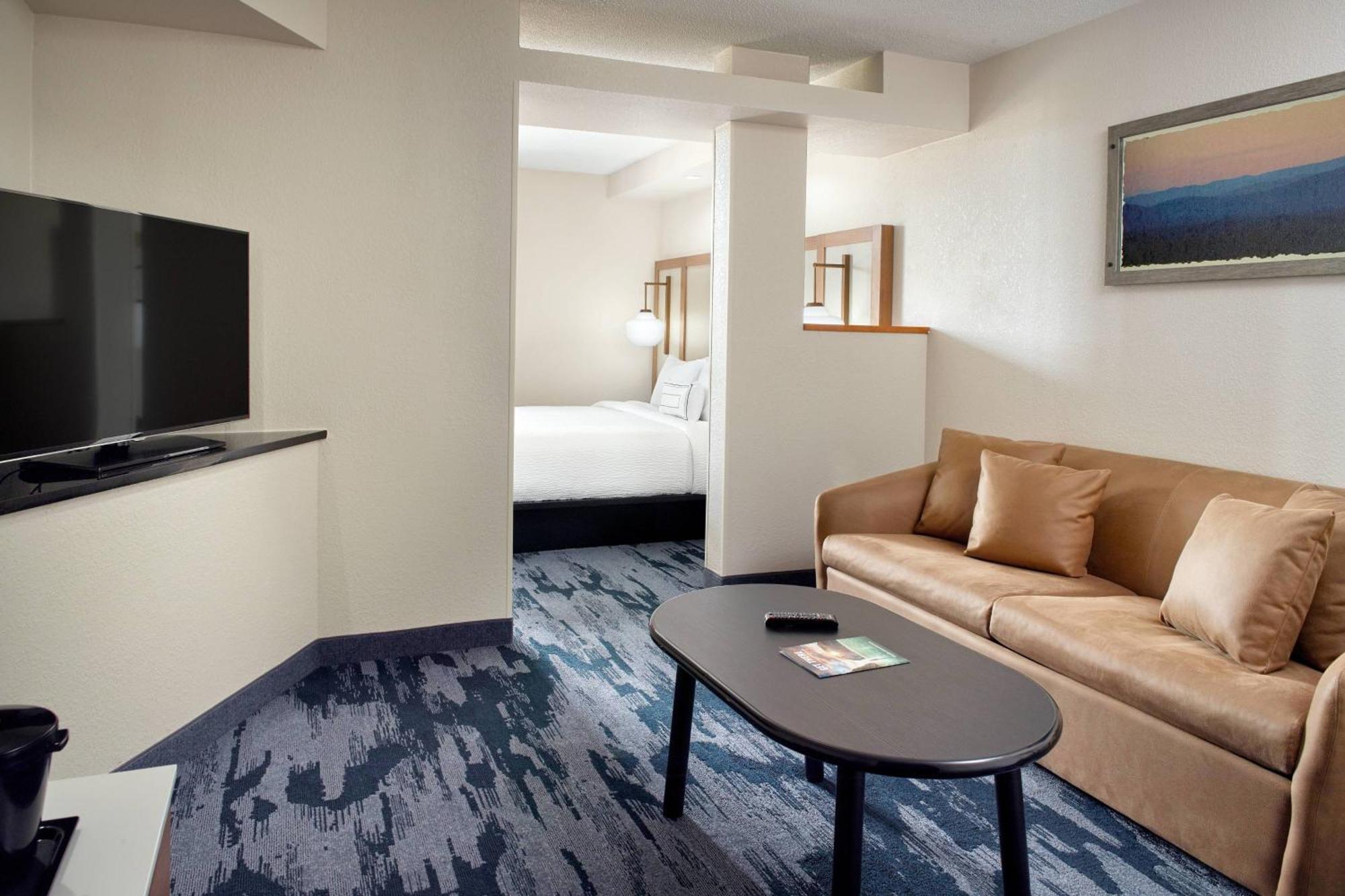 Fairfield By Marriott Inn & Suites Asheville Outlets Exterior photo