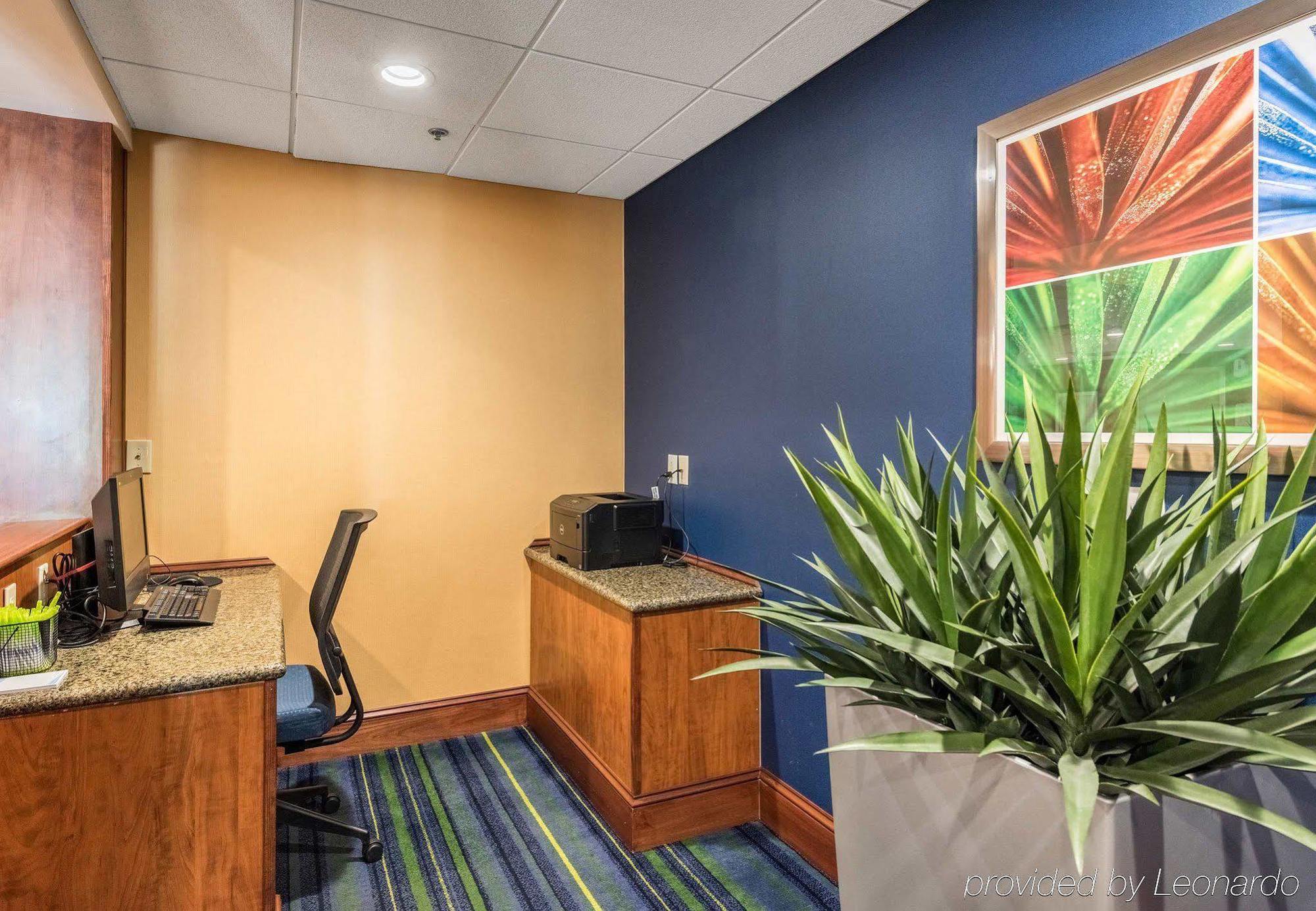 Fairfield By Marriott Inn & Suites Asheville Outlets Exterior photo